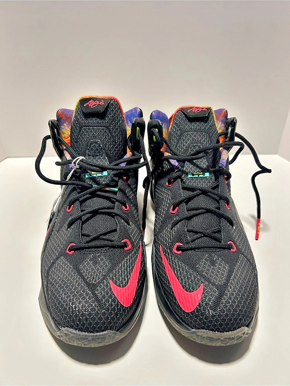 Nike LeBron XII (GS) ) Sneakers Black & Red US 7Y
